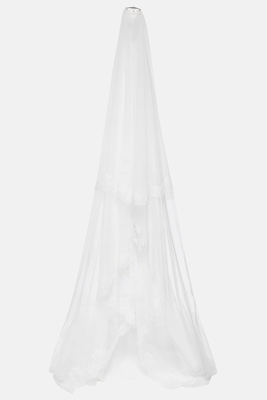 Bridal Lace-Trimmed Tulle Veil  from Nensi Dojaka 