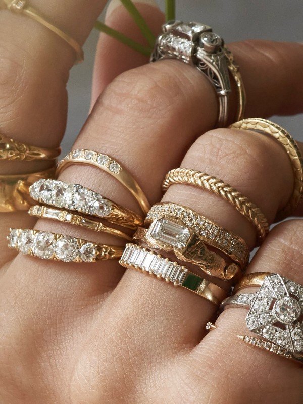 An Insider’s Guide To Sourcing Vintage Jewellery