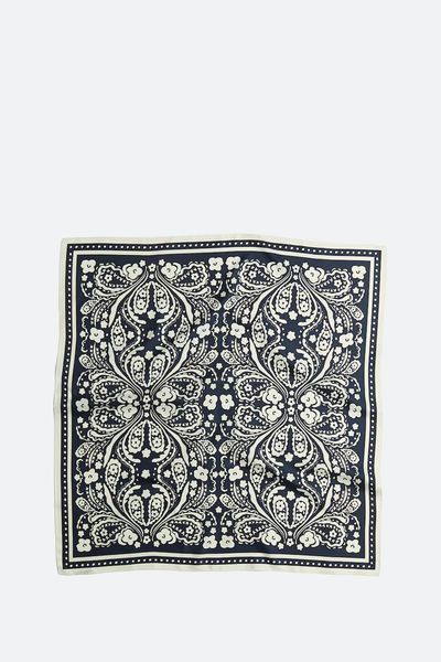 Patterned Scarf