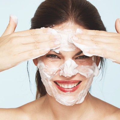 8 Signs You Need A New Skincare Routine