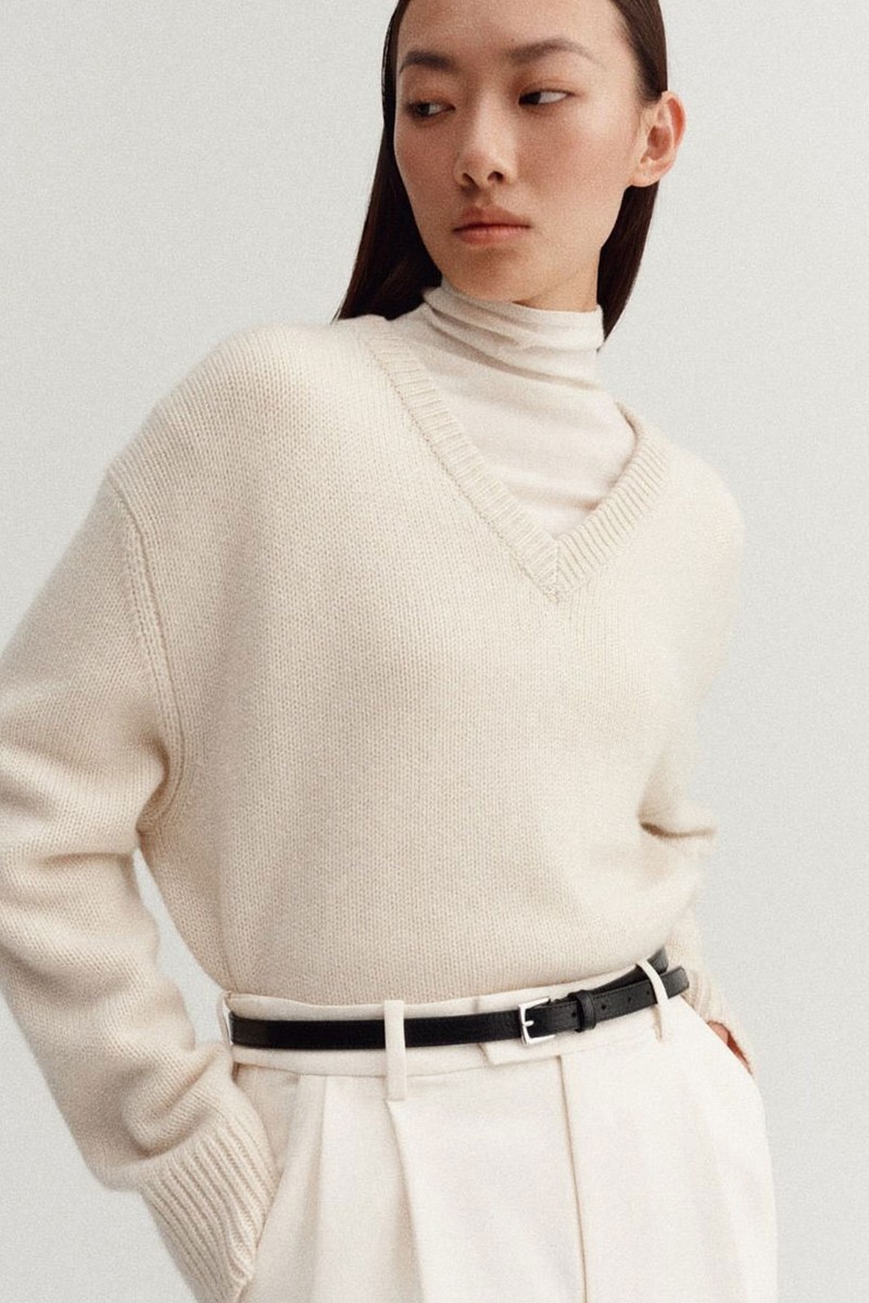 Yara V-Neck Sweater from Almada Label
