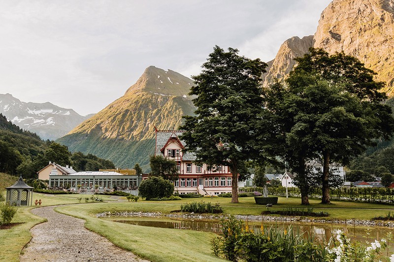 Union Øye; Marøy & Klouda