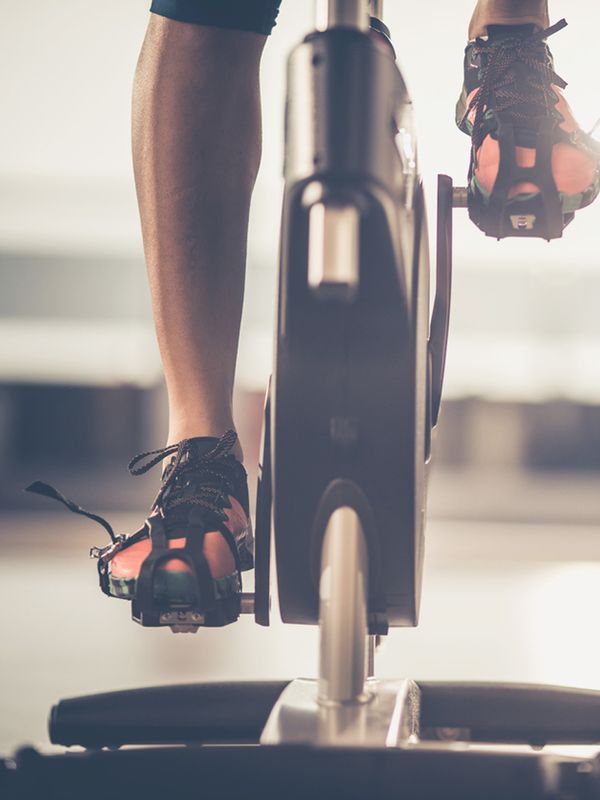 Peloton Bike UK: SL Reviews This New At-Home Fitness Craze