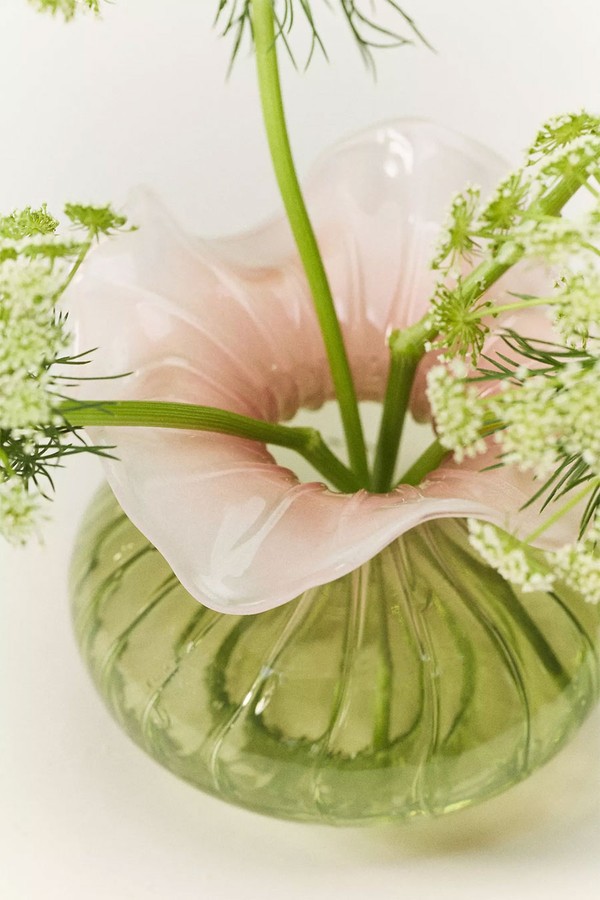Lucy Ruffle Glass Vase
