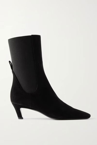 The Mid Heel Suede Chelsea Boots from Totême