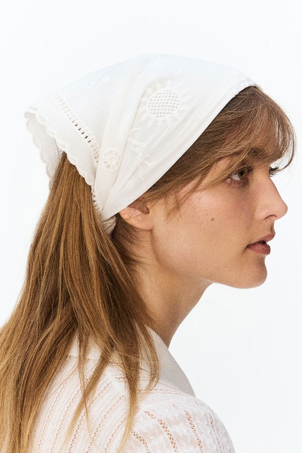Broderie Anglaise Scarf