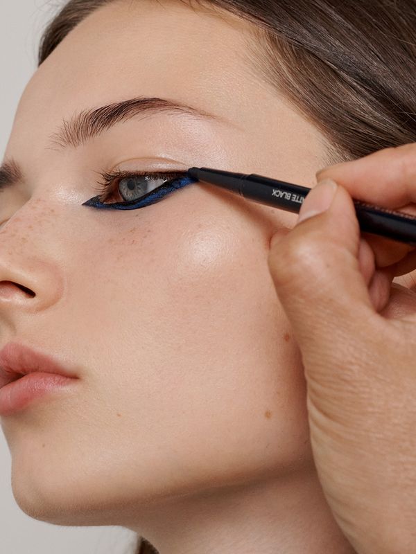 Beauty Masterclass: The Reverse Cat Eye