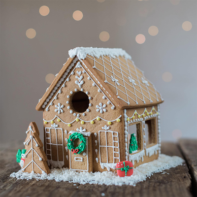 Gingerbread House Kit from Honeywell Bakes