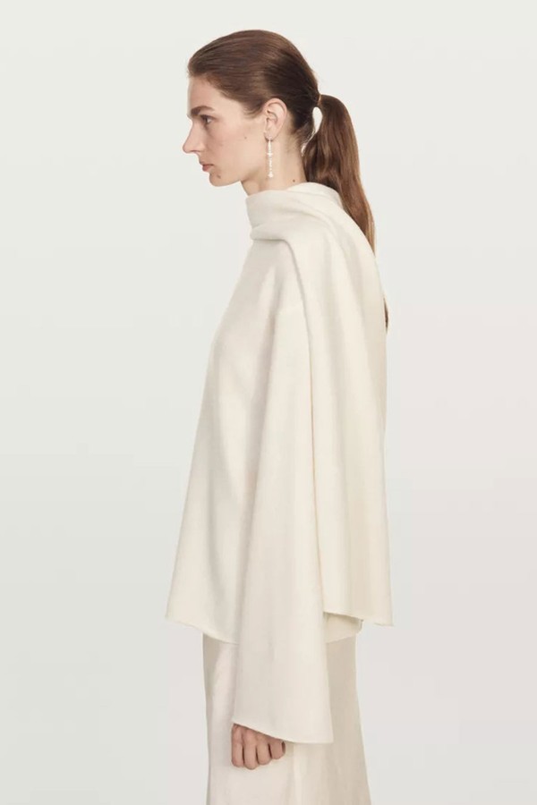 100% Wool Knit Sweater With Scarf from Massimo Dutti