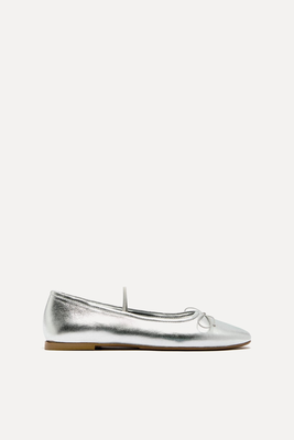 Metallic Leather Ballet Flats With Bow Detail from Zara