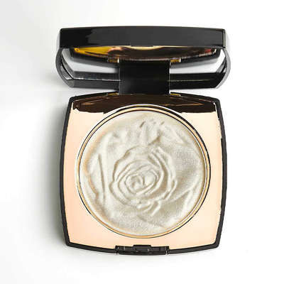 Nubyen Muse Glow Enhancing Highlighter Powder