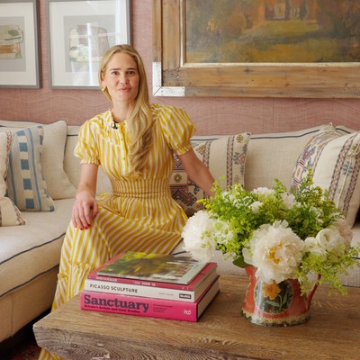 London Mews House Tour, Statement Wallpaper & Clever Interior Design Ideas