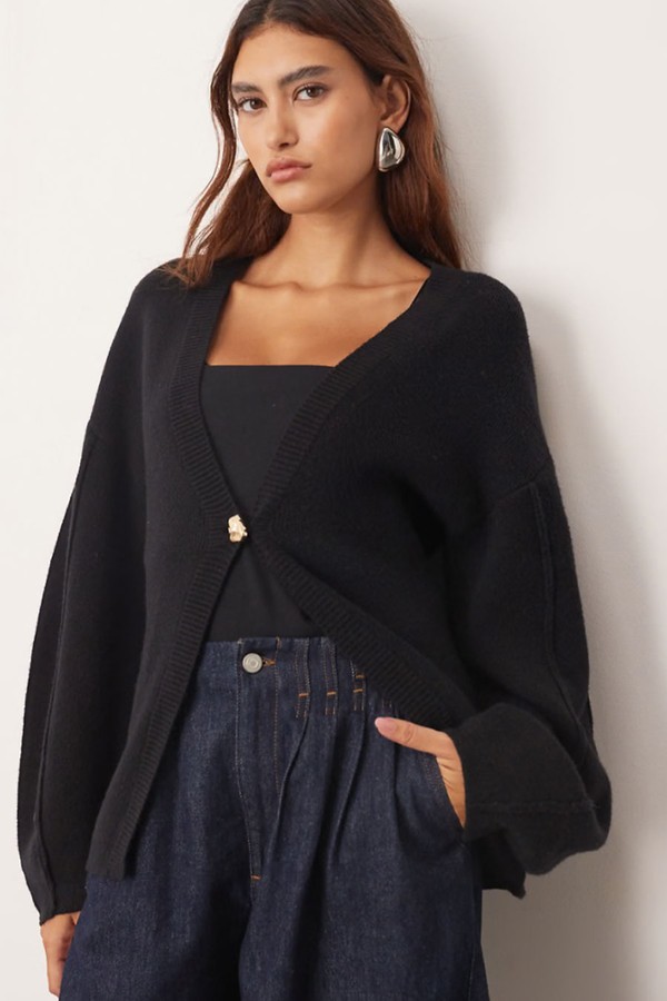 Sculpted Waist Cardigan With Ovoid Sleeve