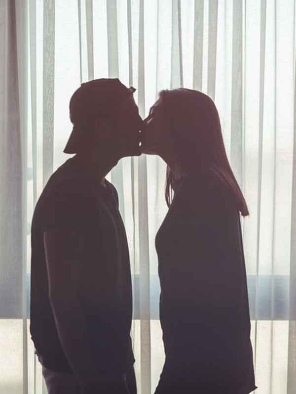 Tinder Users Are Having Far Less Sex Than We All Thought