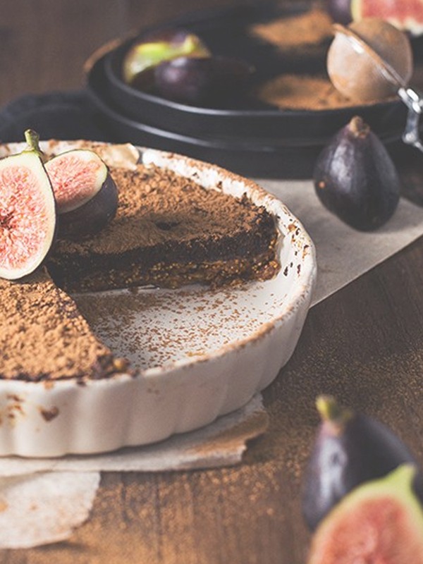 Fig & Carob Cake