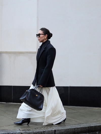 What A Stylish Professional Wears To Work