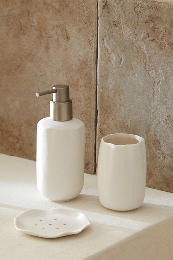 White Ceramic Bathroom Set, From £9.99 | Zara