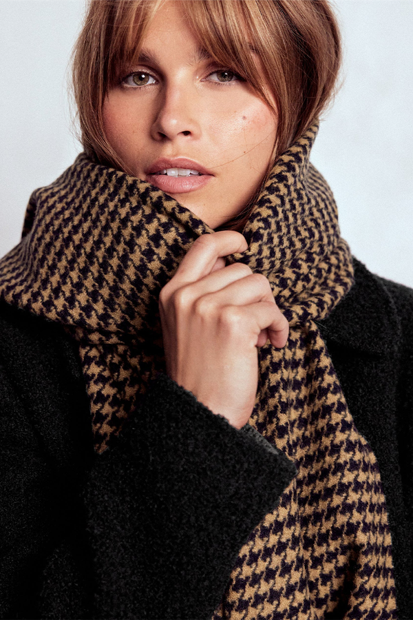 Houndstooth Blanket Scarf from Boden