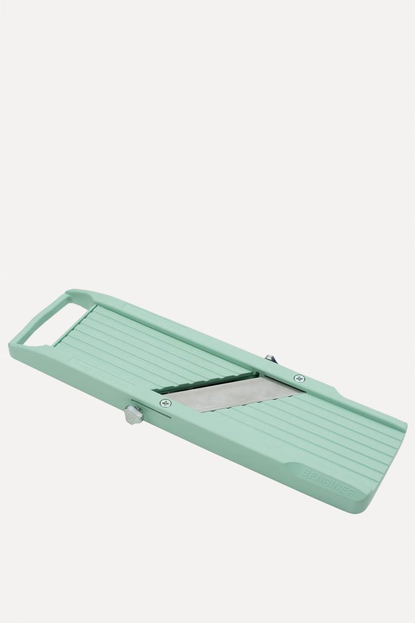 BN-1GR Japanese Handheld Mandolin Slicer from Benriner
