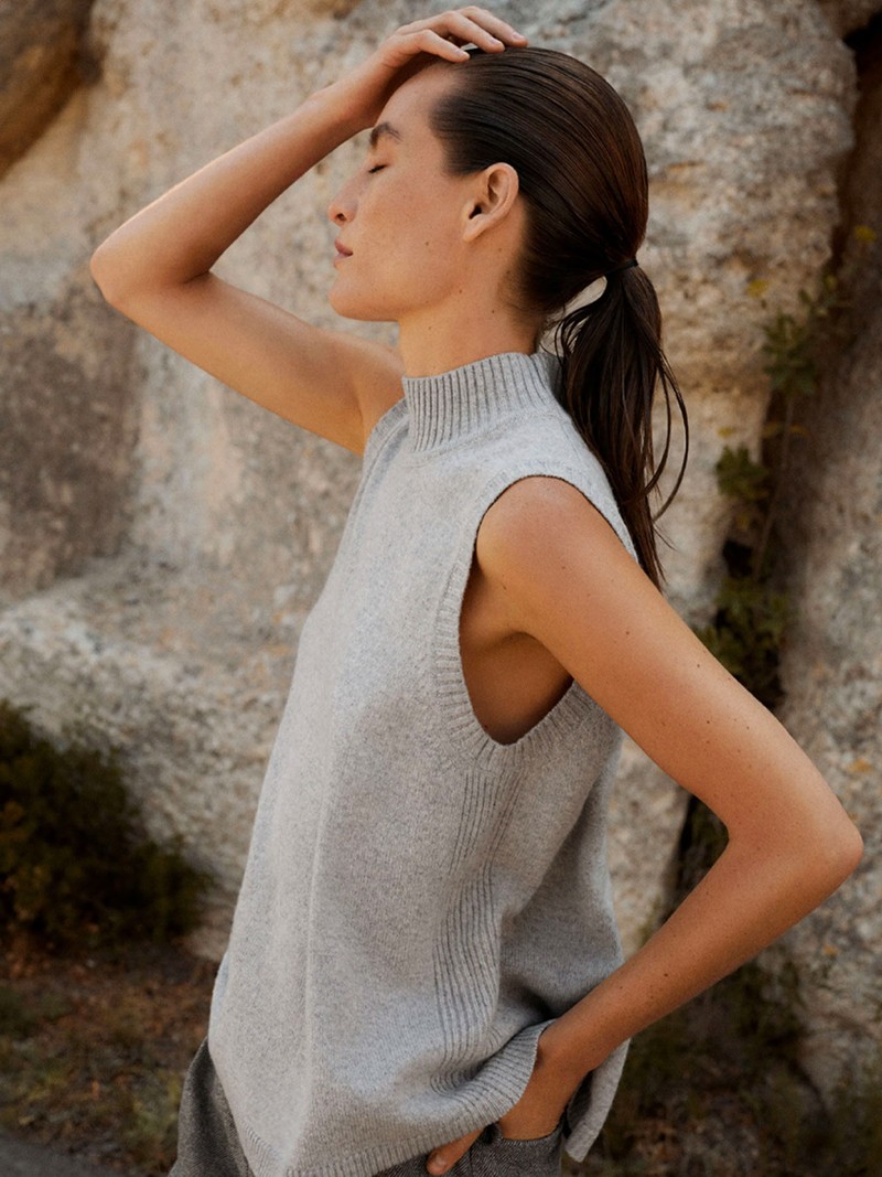 The Round -Up: Sleeveless Knits