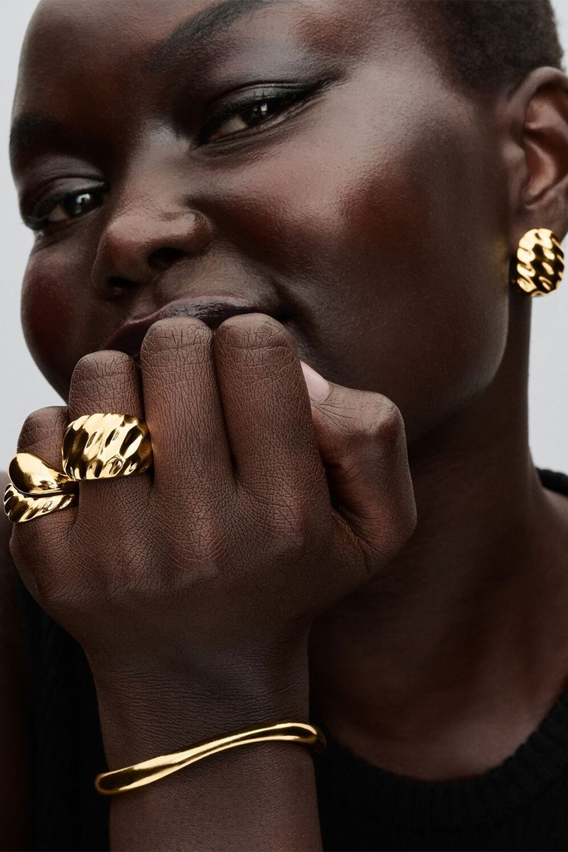 Rippled Statement Ring from Pandora