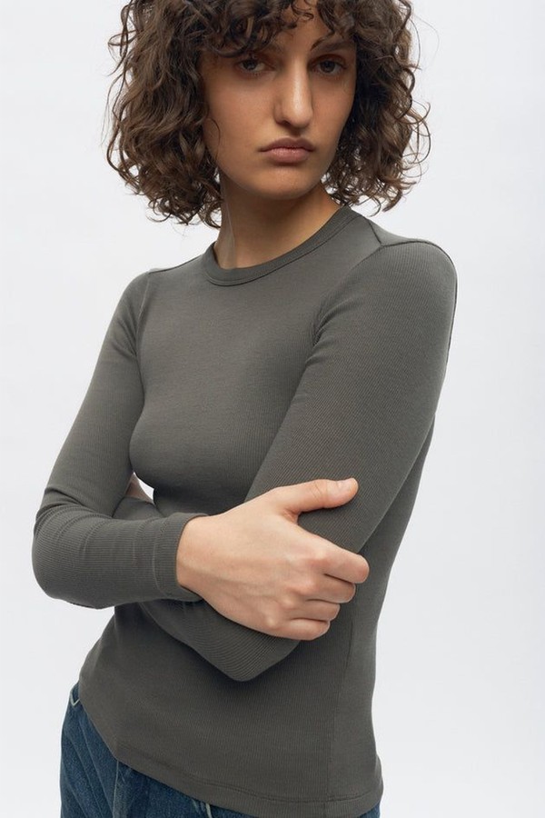 Fitted Rib Longsleeve from Kotn