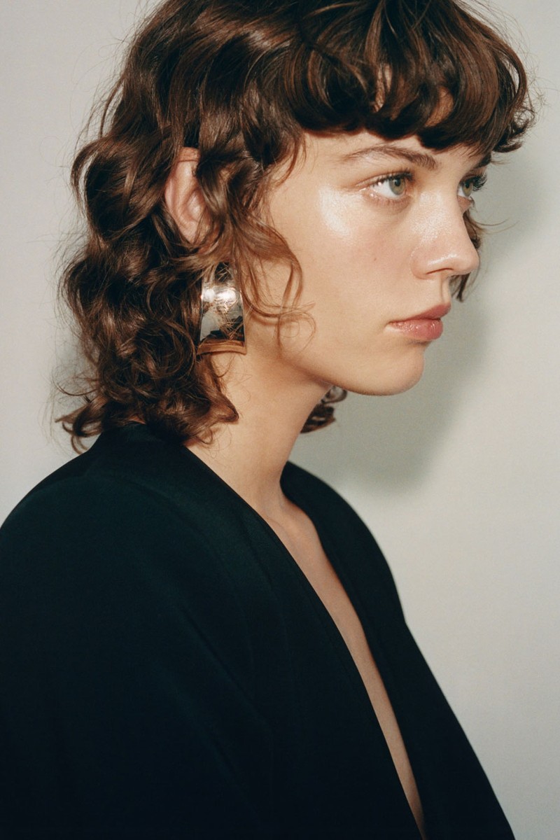 Wavy Maxi Relief Earrings from Mango
