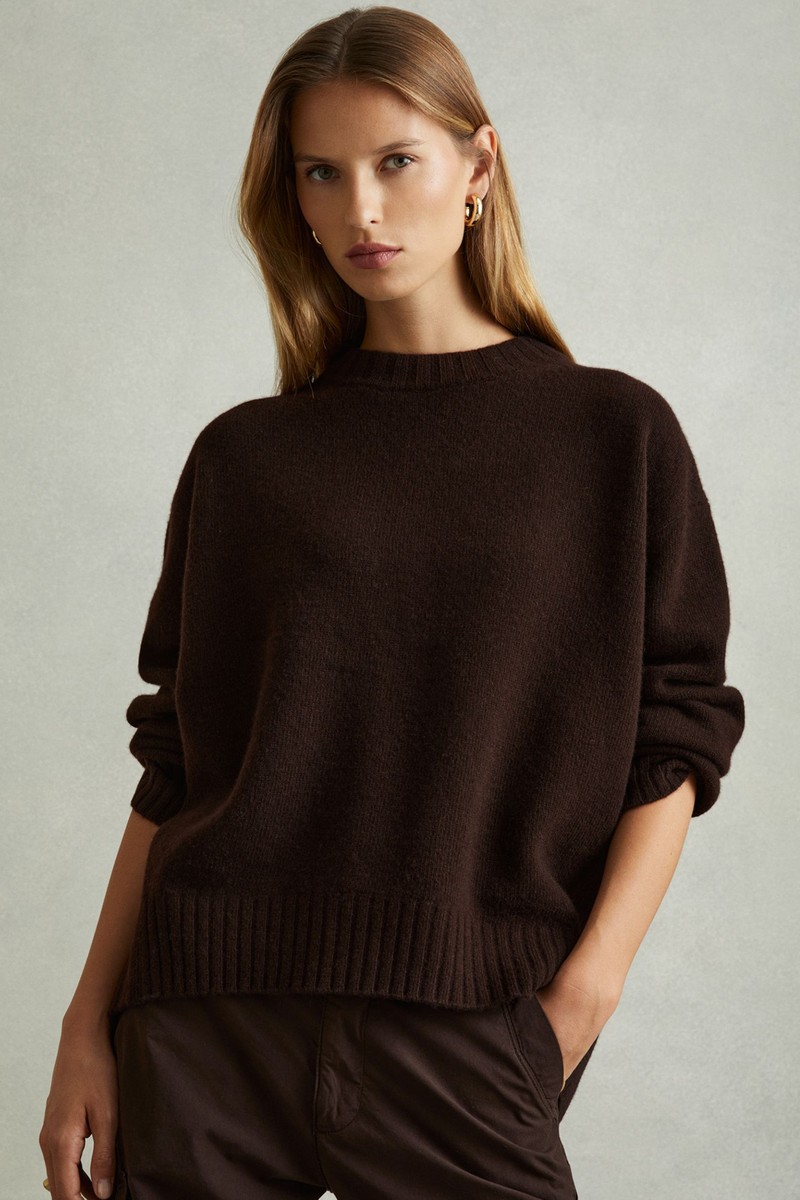 Elena Wool-Cashmere Crew Neck Jumper from Reiss