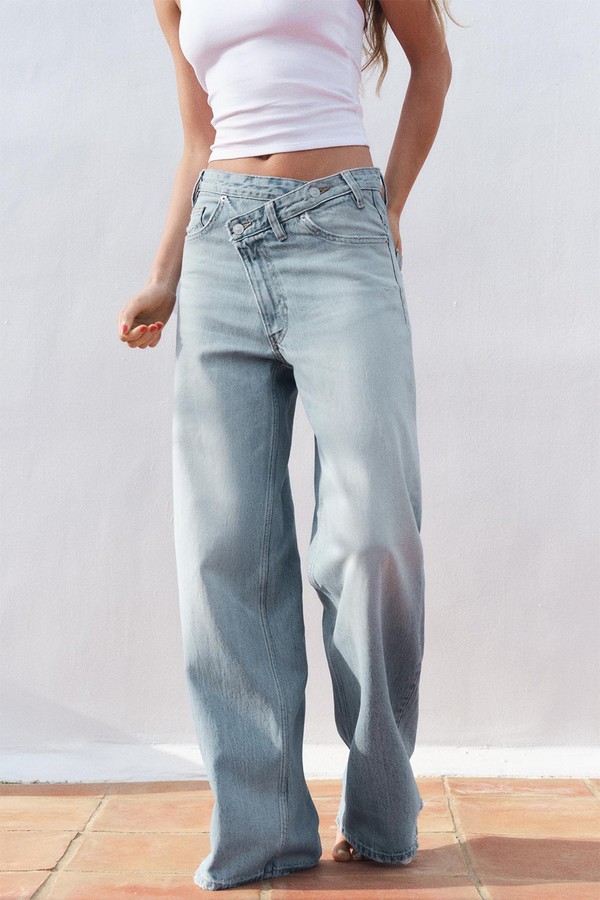 High-Waist Wide-Leg Jeans