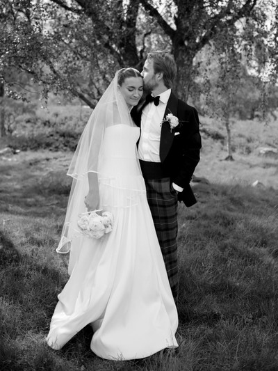Me & My Wedding: A Special Day In Scotland
