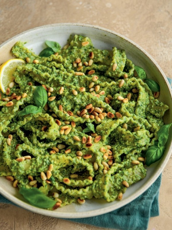 Avocado Pesto Pasta