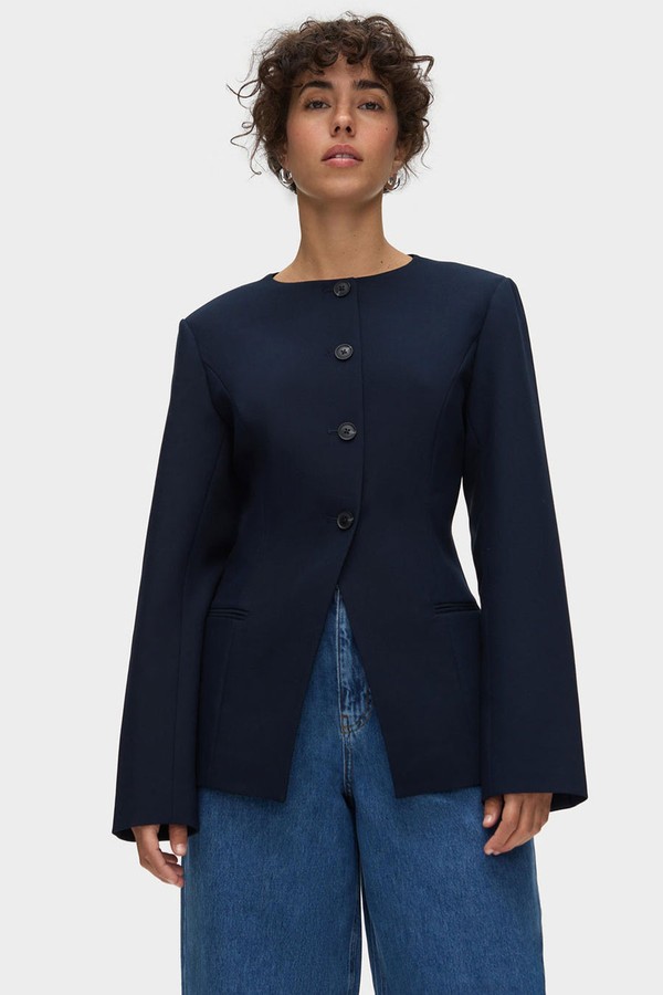 Daphne Waisted Blazer from Aligne