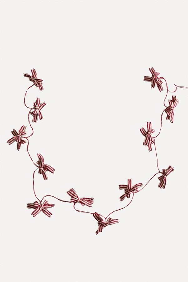 Christmas Garland With Lights & Bows from Zara Home