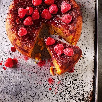 Orange & Raspberry Cake 