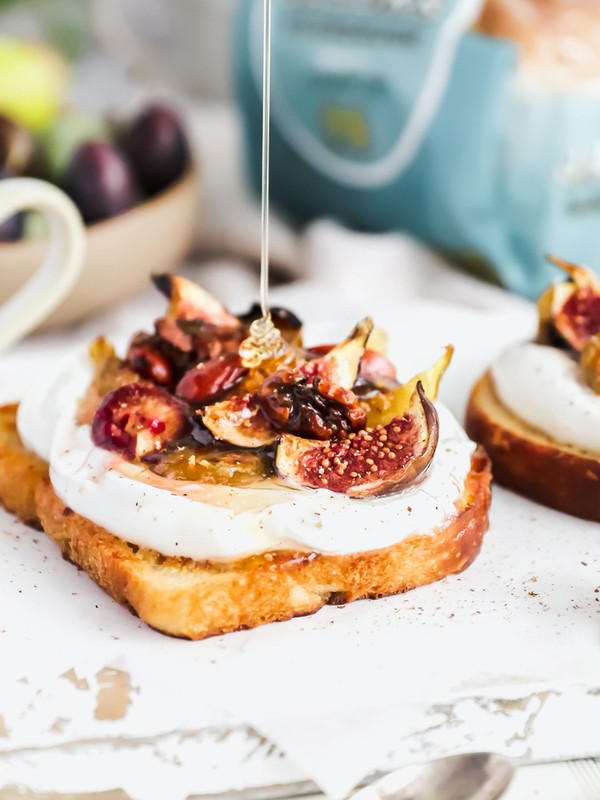 Stewed Autumn Fruit Toast