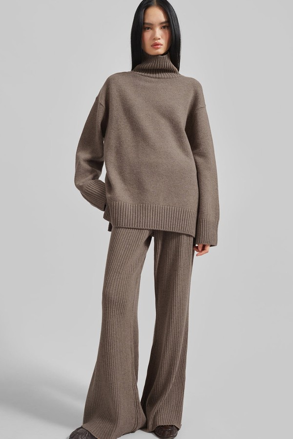Odense Ribbed Flared Pants from The Frankie Shop