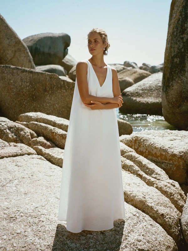 The Round Up: White Dresses