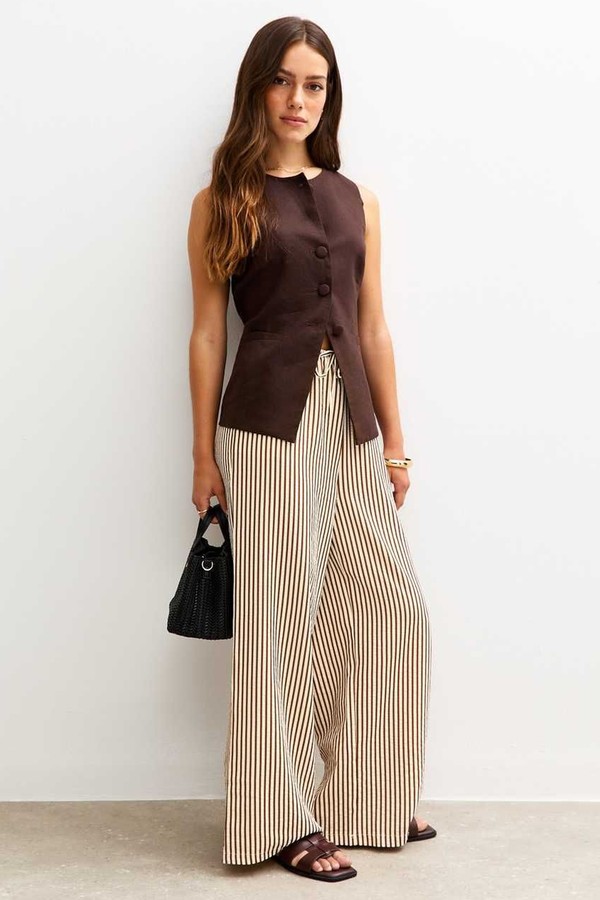  Crinkle Textured Striped Wide Leg Trousers