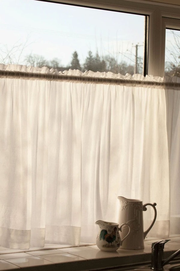 Ruffle Top Cafe Style Curtain from AuraHomeLife