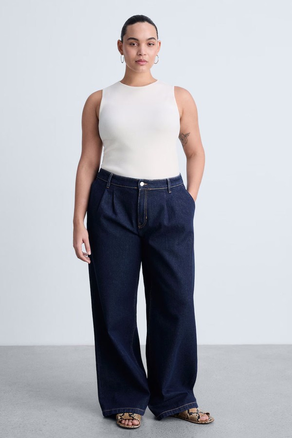 Rinse Wash Wideleg Jeans With Pleats from Mango