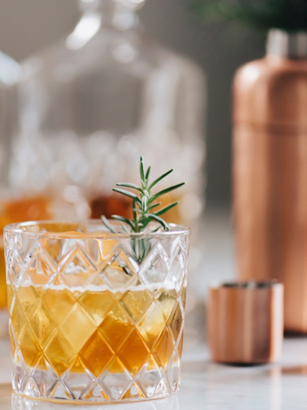 The Expert-Approved Bar Gadgets To Own 