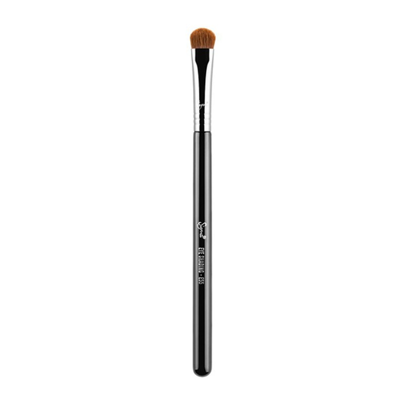 E55 Eye Shading Brush, £12.50 | Sigma