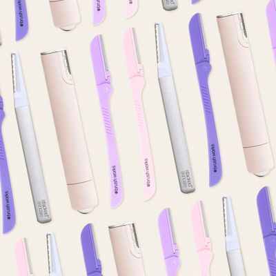 A Beginner’s Guide To Dermaplaning 