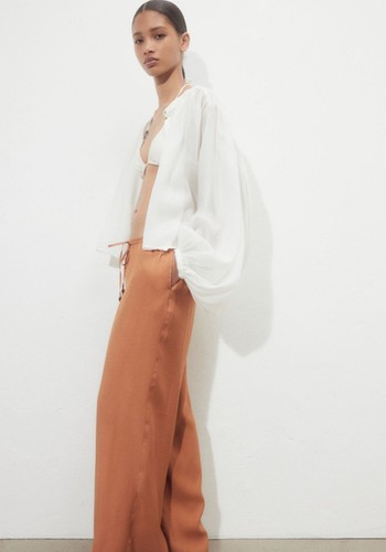 Wide-Leg Trousers 