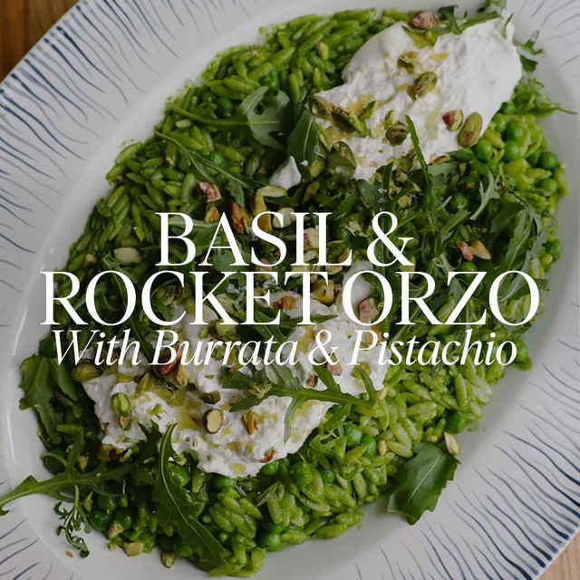 Basil & Rocket Orzo With Burrata & Pistachio @alexandradudley

Ingredients
150g of peas
300g of orzo