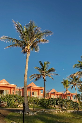 Breezes at Cambridge Beaches