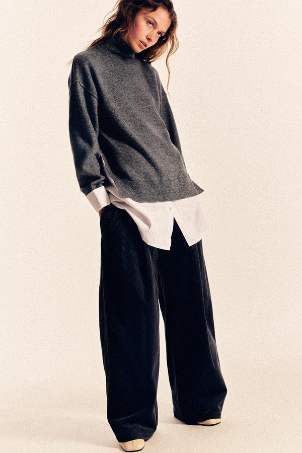 Wide-Leg Corduroy Trousers With Pleats