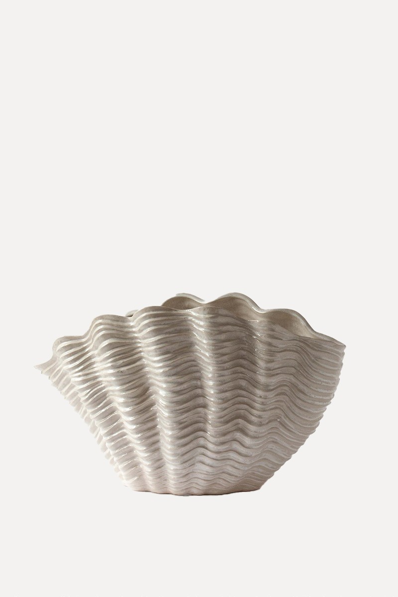 Amina Large Ceramic Shell Vase from Anbôise