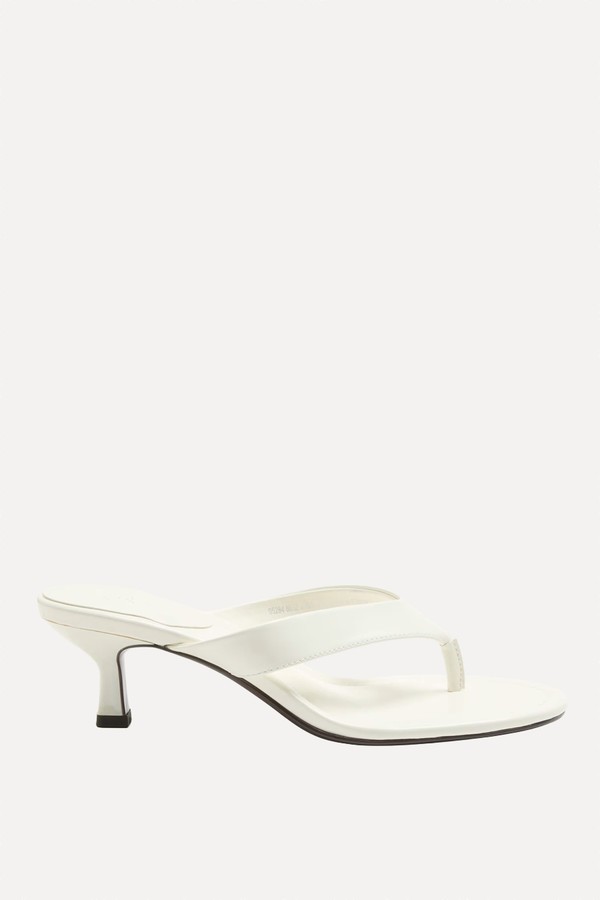 Kitten Heel Toe Post Sandals