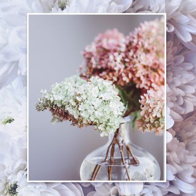 The Seasonal Flowers To Buy & Style Now